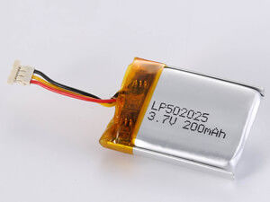 comprar LP502025 200MAH Bateria de polímero de lítio ecológica 12 meses 3,7V Voltagem e 150-200 Wh/kg Densidade de energia online manufacture