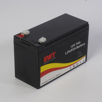 Fósforo de ferro de lítio 3.2v IFR26650 IFR32700 Bateria combinada de células cilíndricas