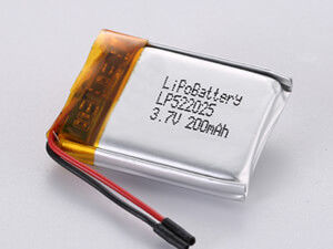 LP522025 200MAH Bateria de polímero de iões de lítio de alta capacidade -10C -65C com PCM para aplicações pesadas e exigentes