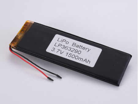 Prata 3.7V 1500MAH Bateria Li-Ion Fabricantes LiPo Pack de alta capacidade com grau A e taxa de descarga máxima de 1C