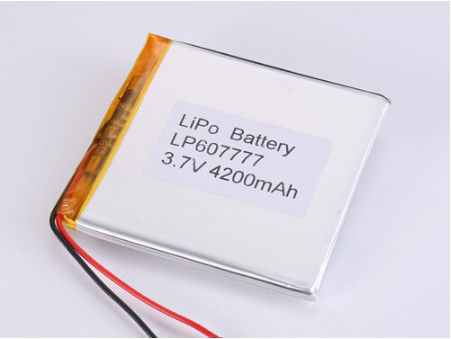 LP607777 3,7V 4200MAH Bateria de polímero de lítio com protecção contra sobrecarga e método de carga CC/CV dos fabricantes