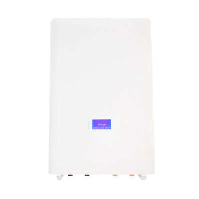 Bateria solar de lítio 48V 100ah de armazenamento de energia fotovoltaica instalada na parede do domicílio